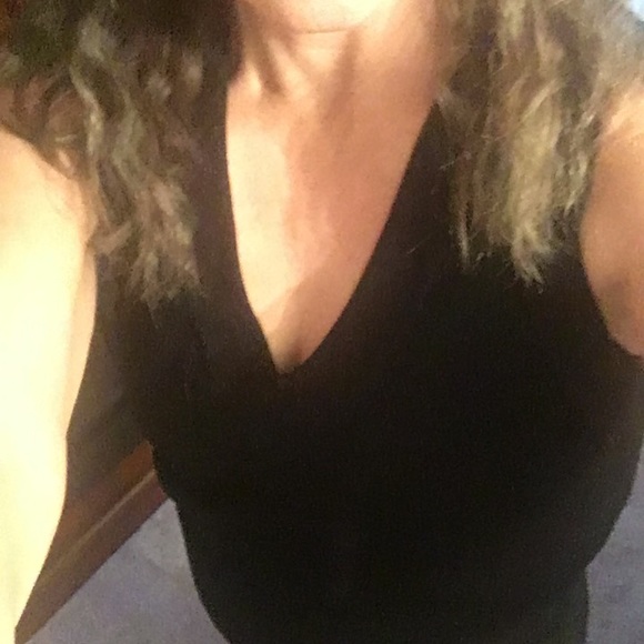 Black Fitted V Neck Blouse - Picture 1 of 4